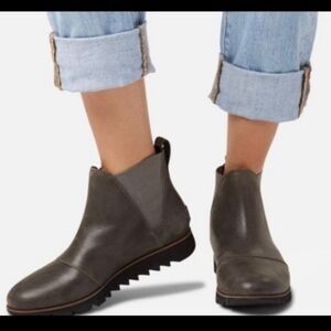 Sorel HARLOW CHELSEA Ankle Boots Sz 9